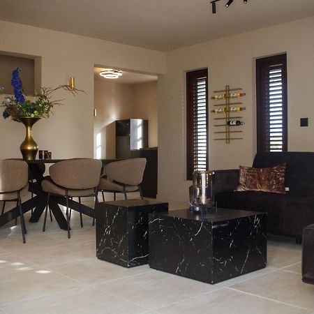 וילמסטאד Major. Suites Curacao מראה חיצוני תמונה